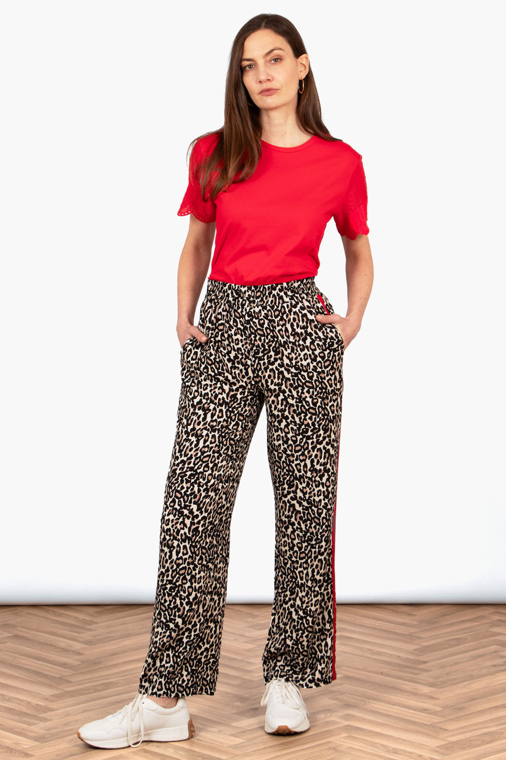 presley-wide-leg-trouser-neutral-red-leopard-print-side-stripe-styles-white-shoes-red-tshirt-model