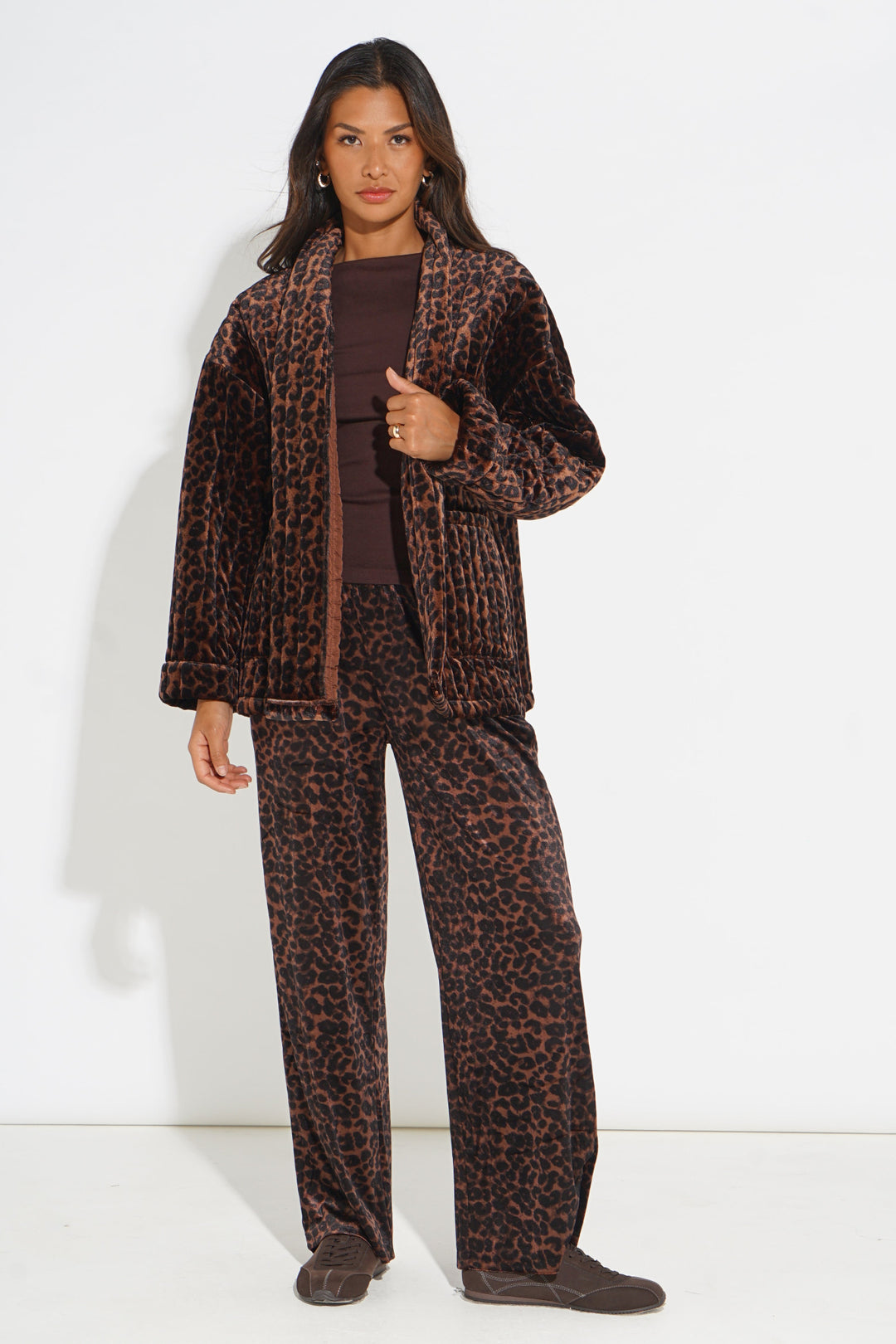 Velvet-Leopard-Print-Kimono-Jacket-in-Brown