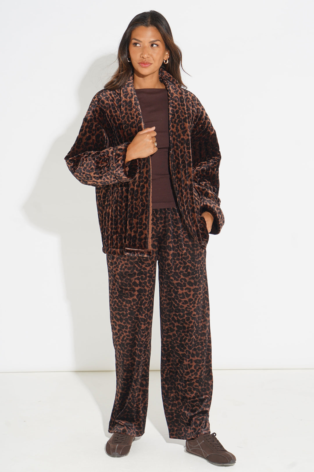 Velvet-Leopard-Print-Kimono-Jacket-in-Brown