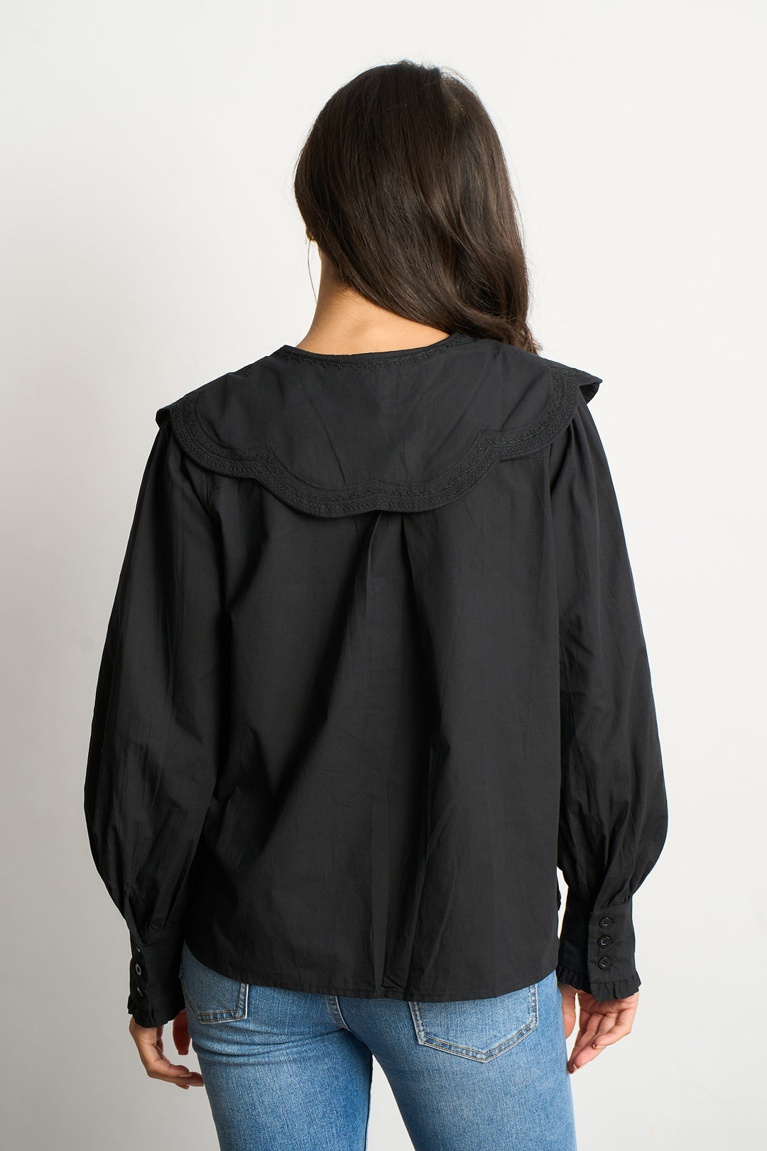 cammie-long-sleeve-cotton-shirt-black-pilgrim-collar-button-front