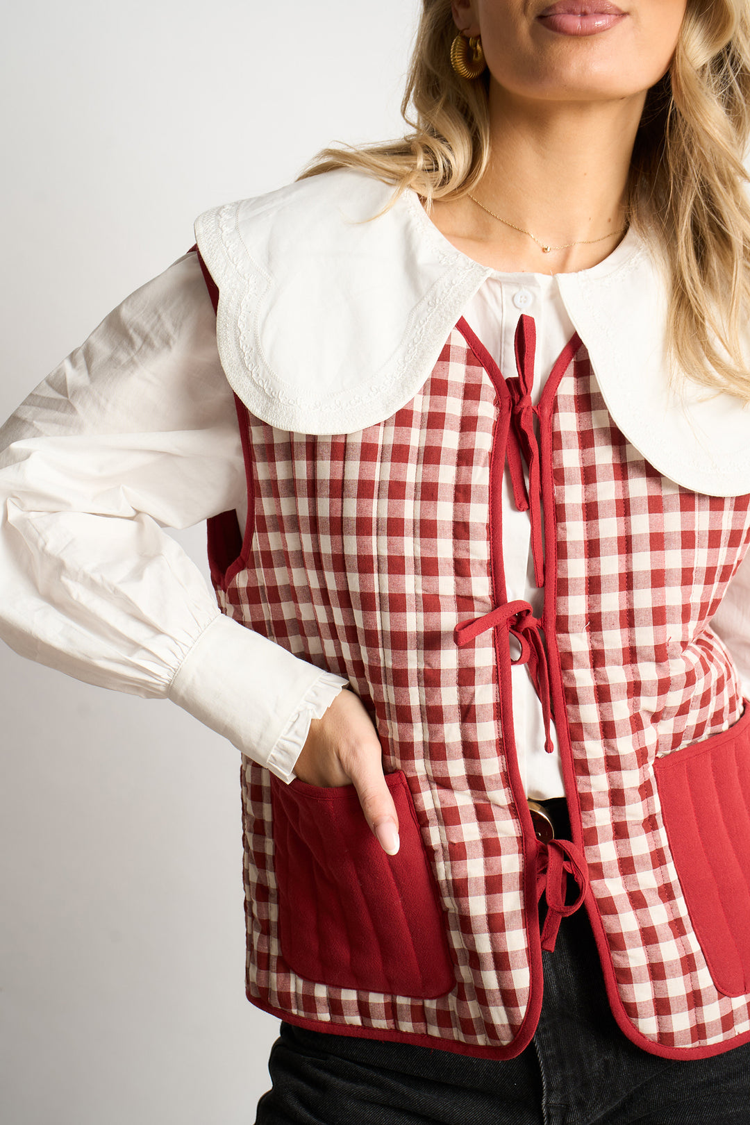 tabby-quilted-reversible-gilet-red-cream-gingham