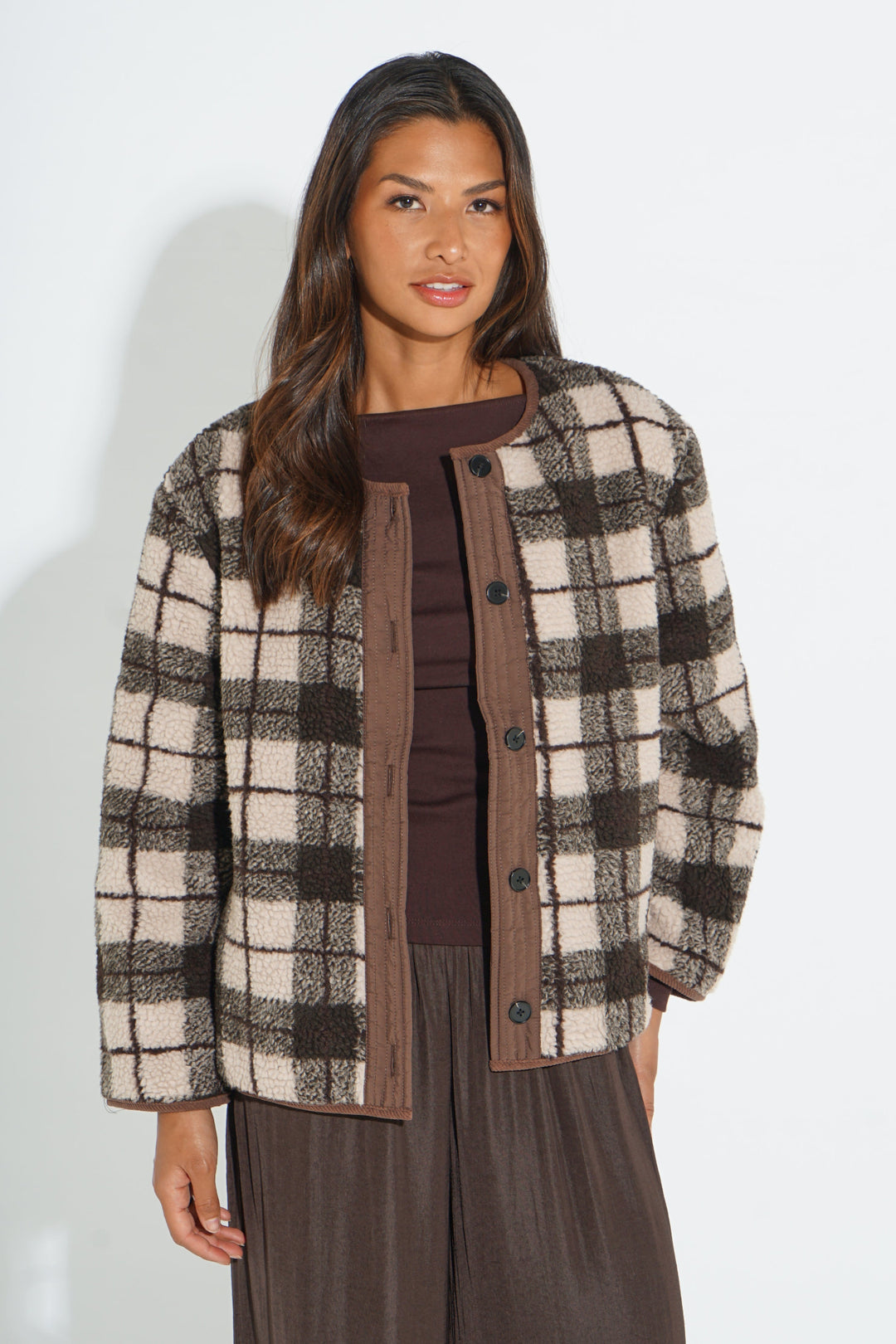 Traditional-Check-Reversible-Jacket-in-Brown