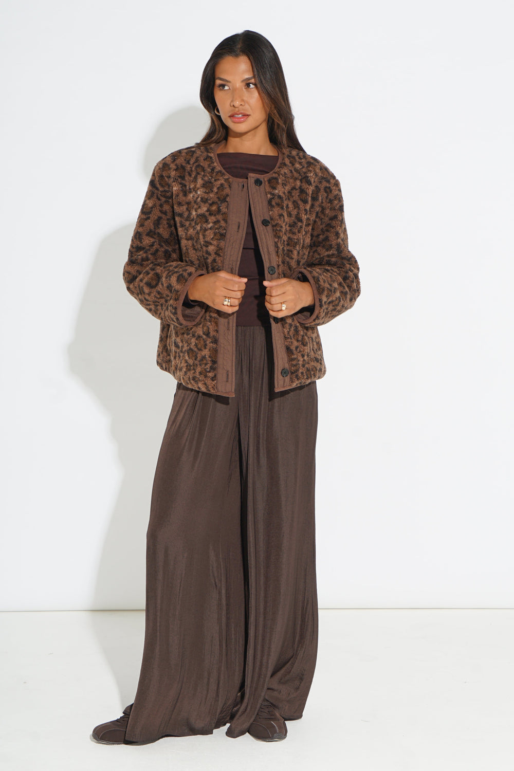 Leopard-Print-Reversible-Jacket-in-Brown