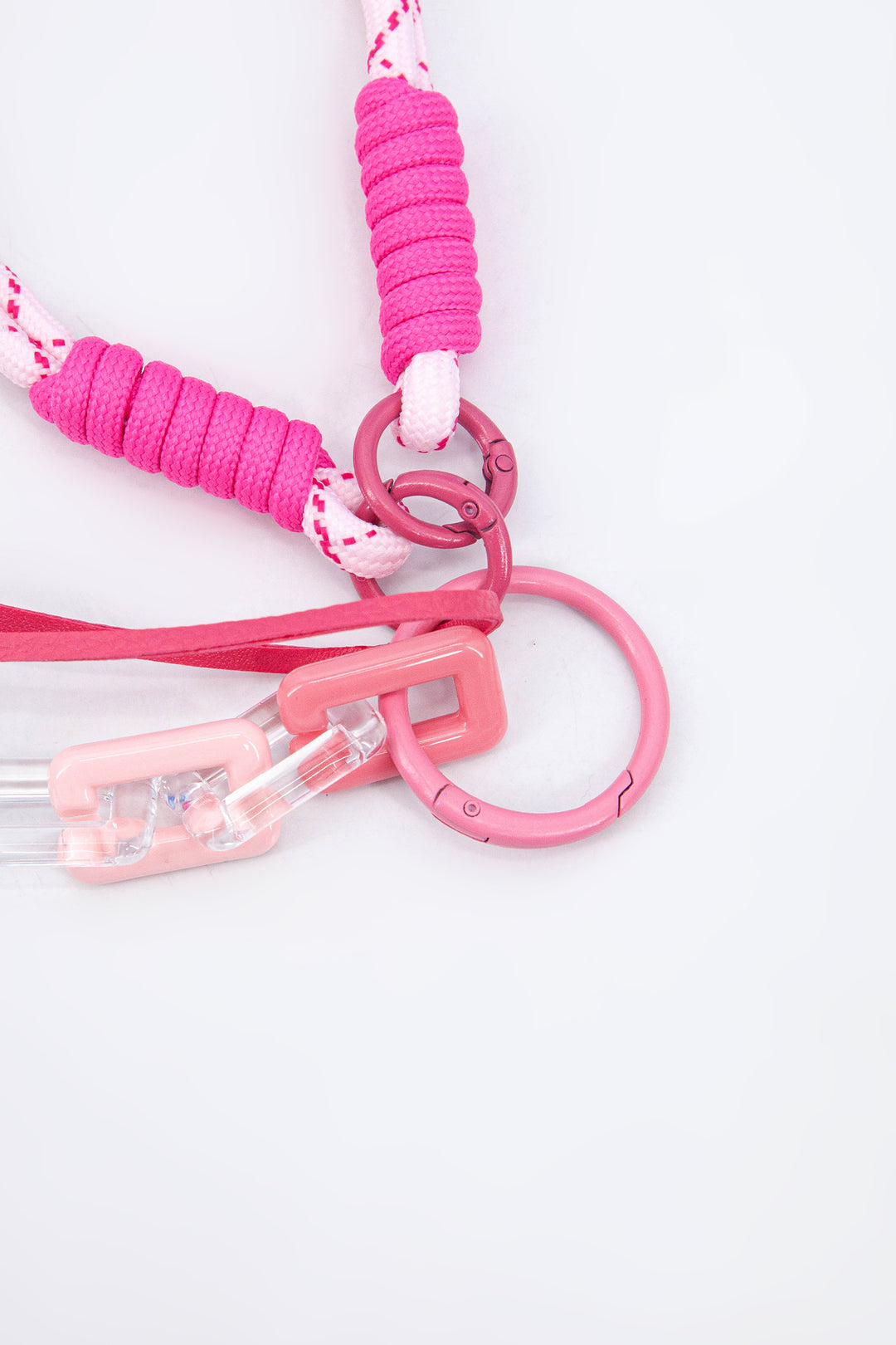 Lucky-Horseshoe-Clip-On-Bag-Charm-Closeup