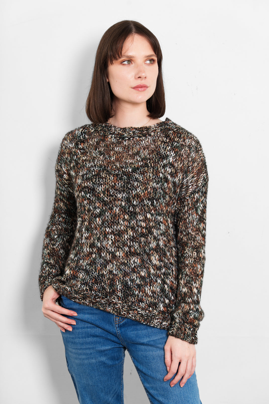 wyatt-wool-blend-jumper-black-speckled-styled-casual