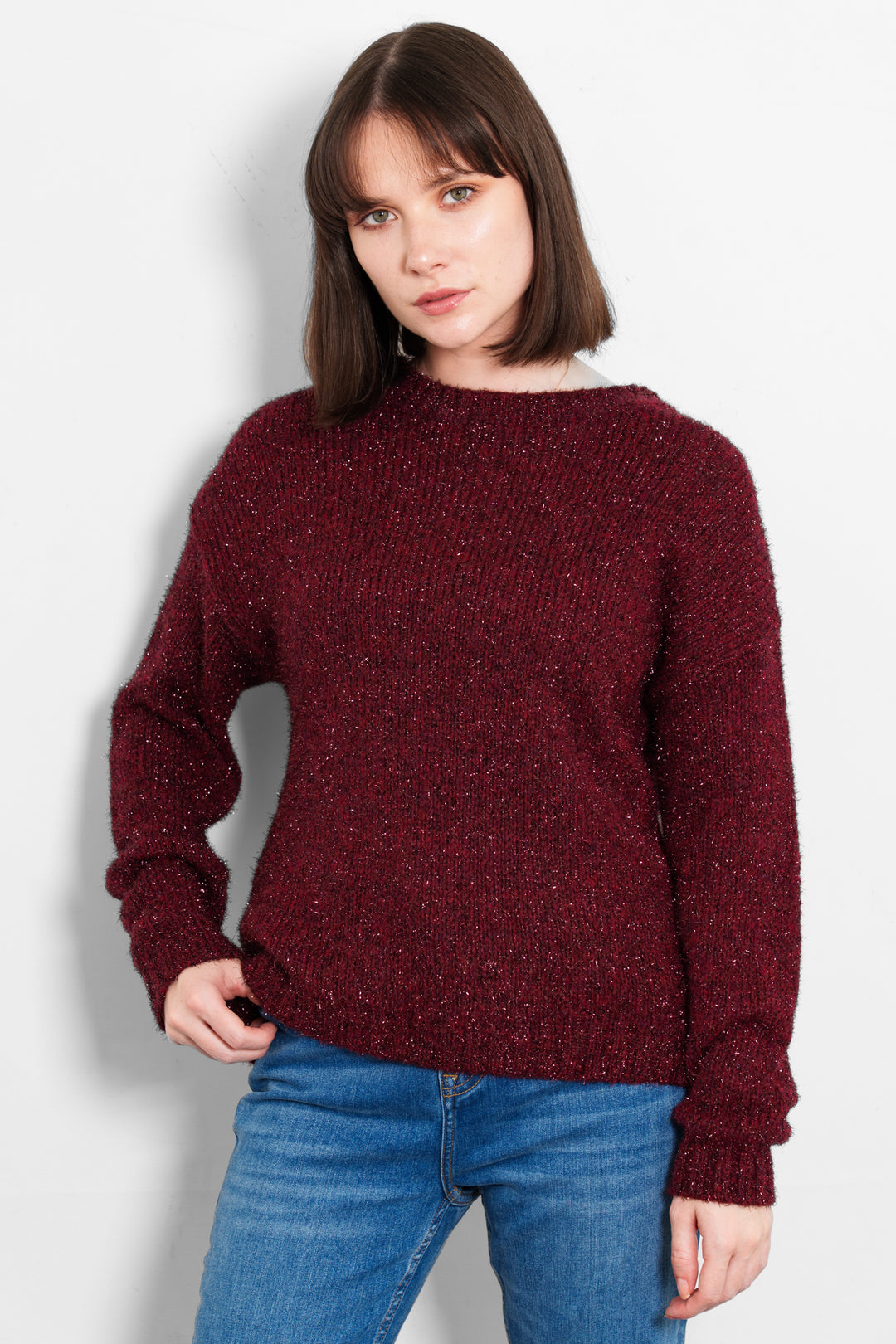 verity-wool-blend-jumper-berry-tinsel-burgundy-model-front