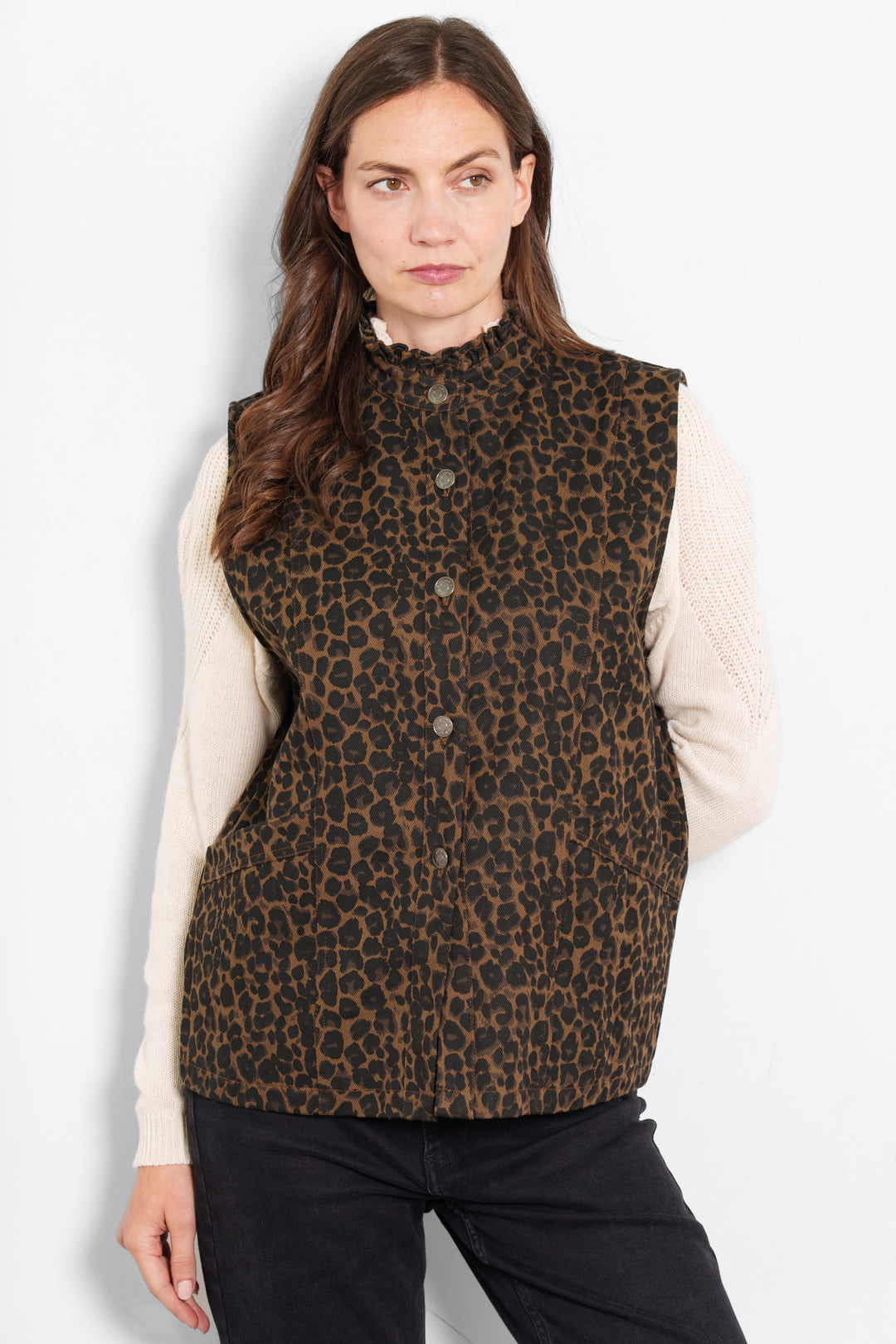 montana-denim-gilet-brown-leopard-print-front-view-model