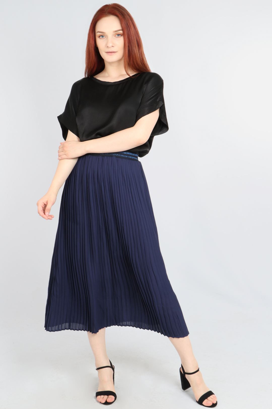 Navy blue top midi skirt uk