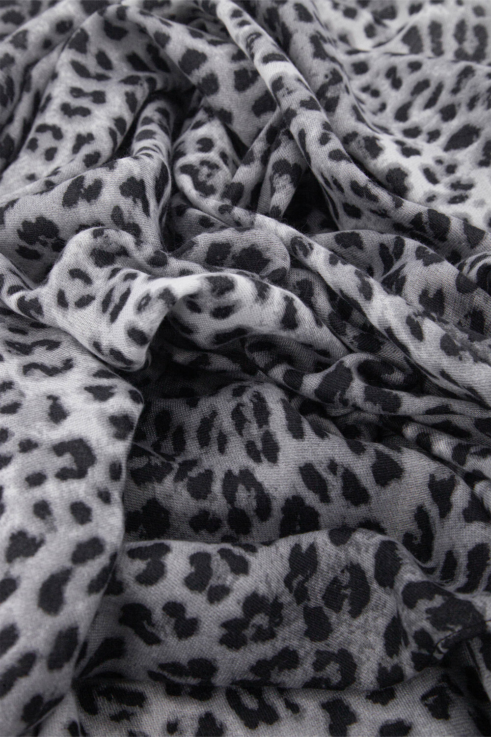 miley-blue-leopard-lightweight-scarf-close-up-soft-material
