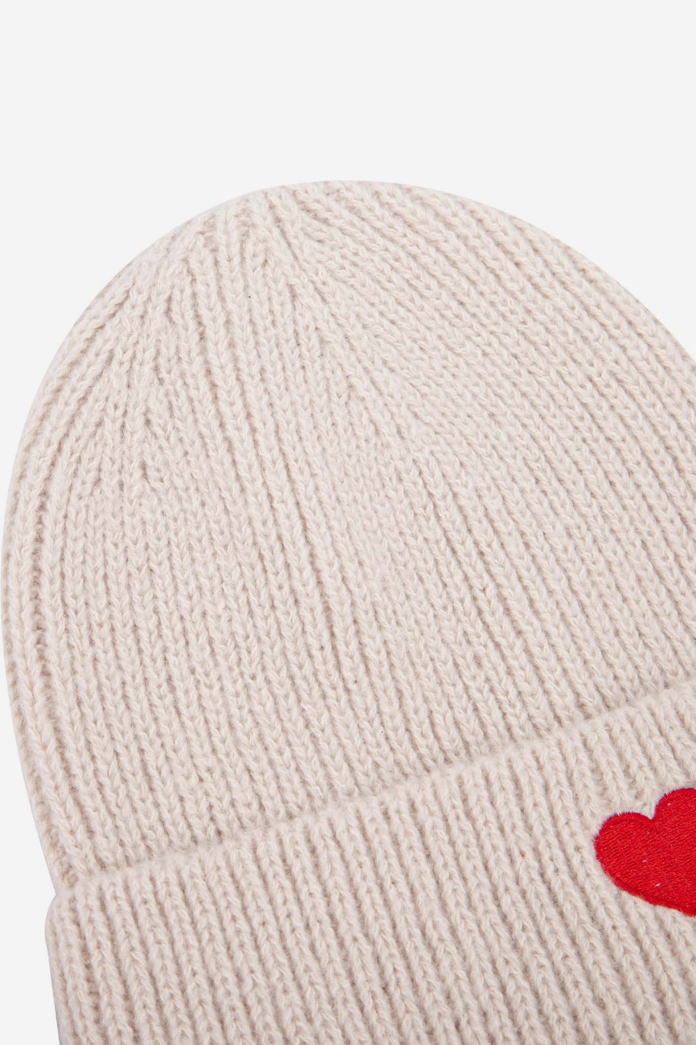 austin-cream-red-heart-embroidered-beanie-hat-close-up-knitted