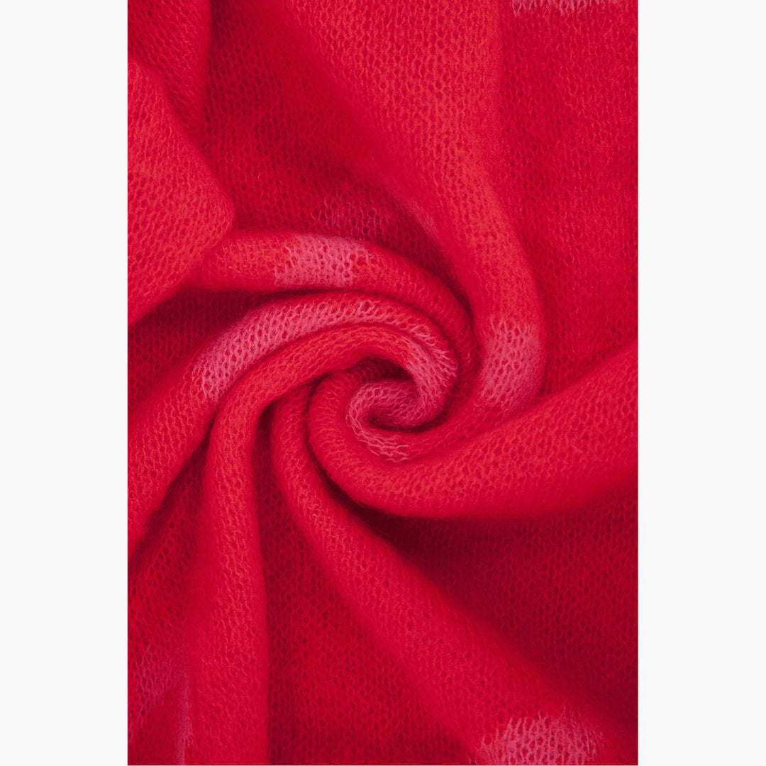 zuri-red-pink-sketched-hearts-heavyweight-scarf-close-up-material