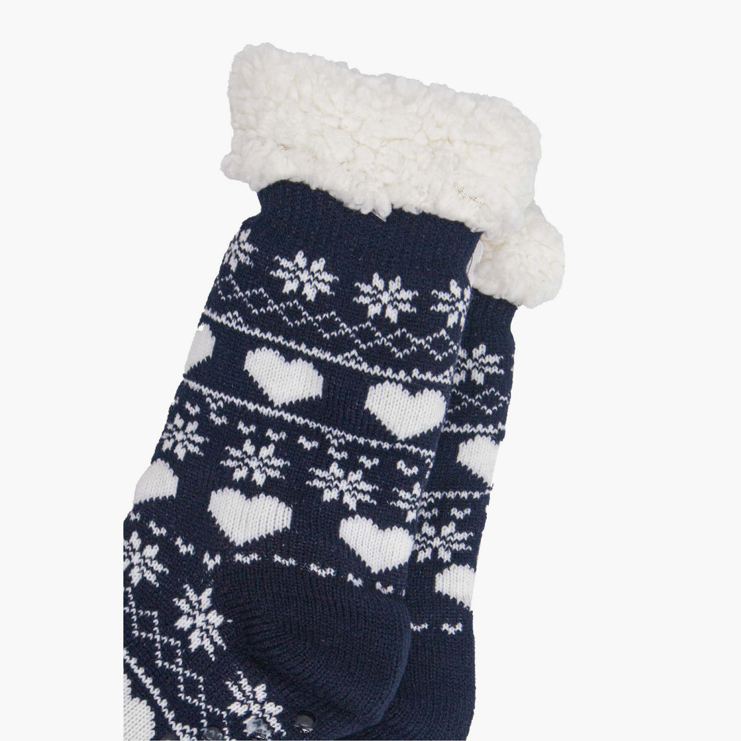 womens-long-slipper-socks-navy-fair-isle-close-up-pattern