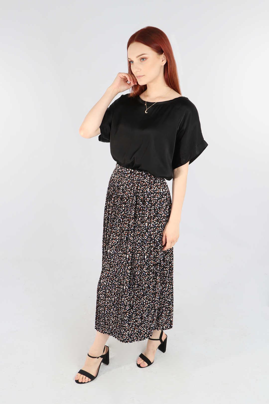 Grey leopard sales print pleated skirt