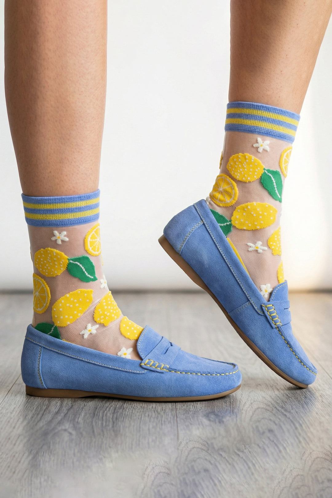 Lemons-Fruit-Combed-Cotton-Sheer-Pop-Socks