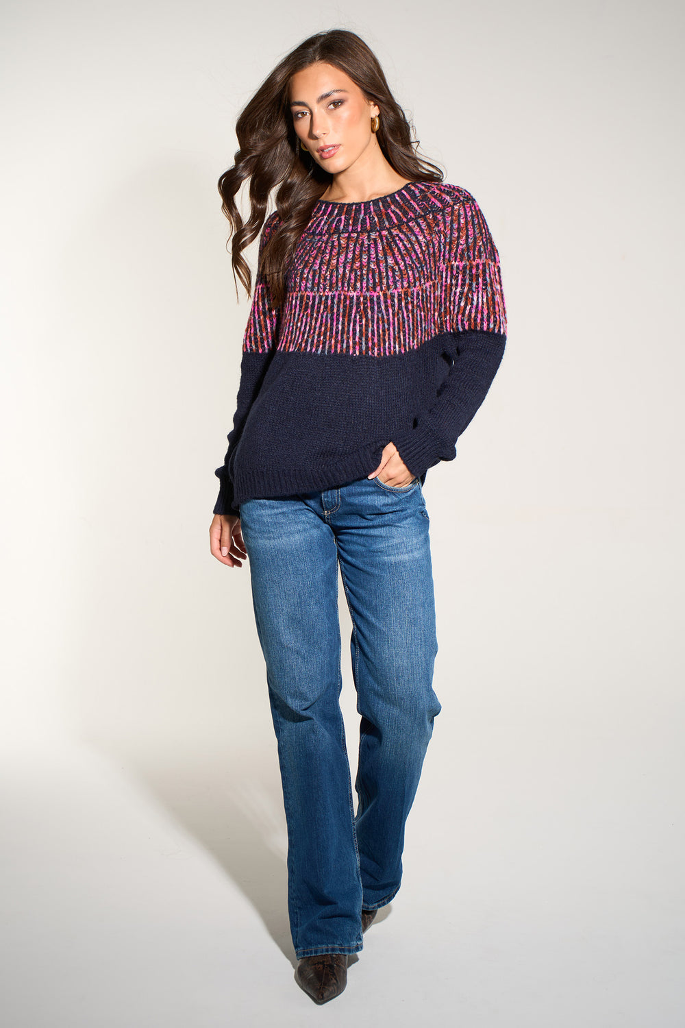italian-wool-blend-scandi-jumper-in-navy-fuchsia-for-women-styled-casual