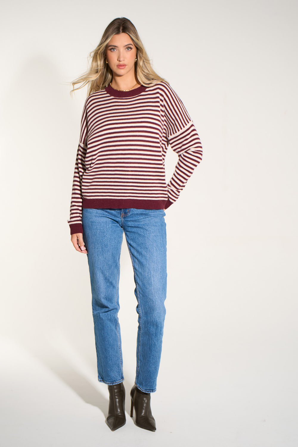 italian-cashmere-wool-blend-striped-jumper-in-berry-cream-styled-casual