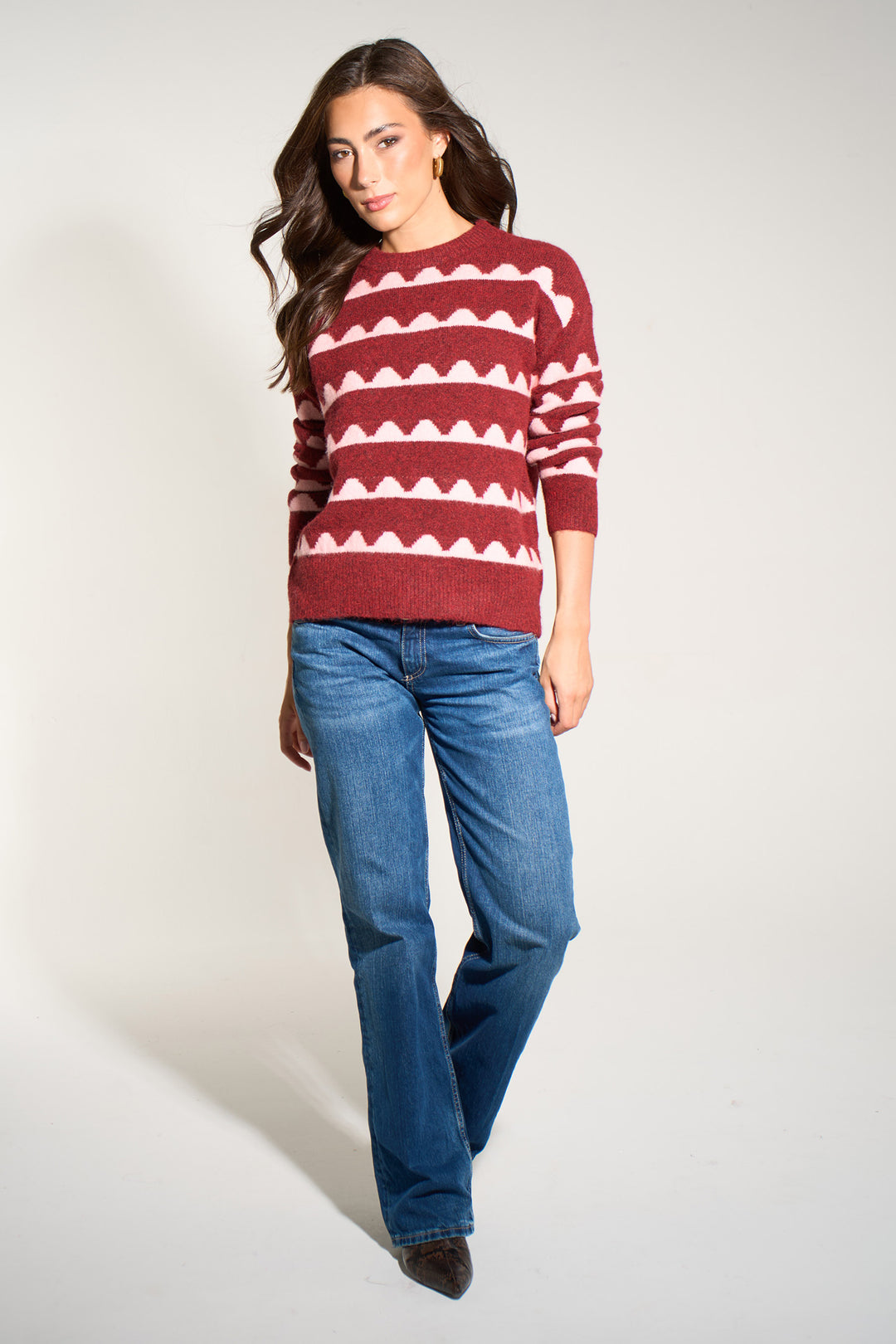 wave-print-jumper-in-berry-pink-styled-casual