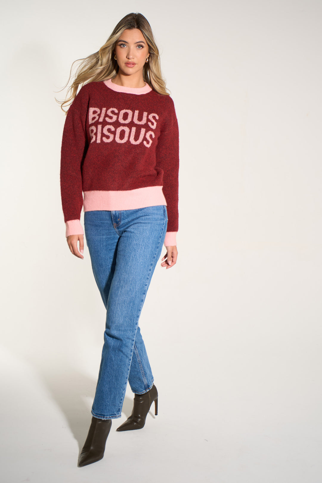 bisous-bisous-jumper-in-pink-berry-styled-casual