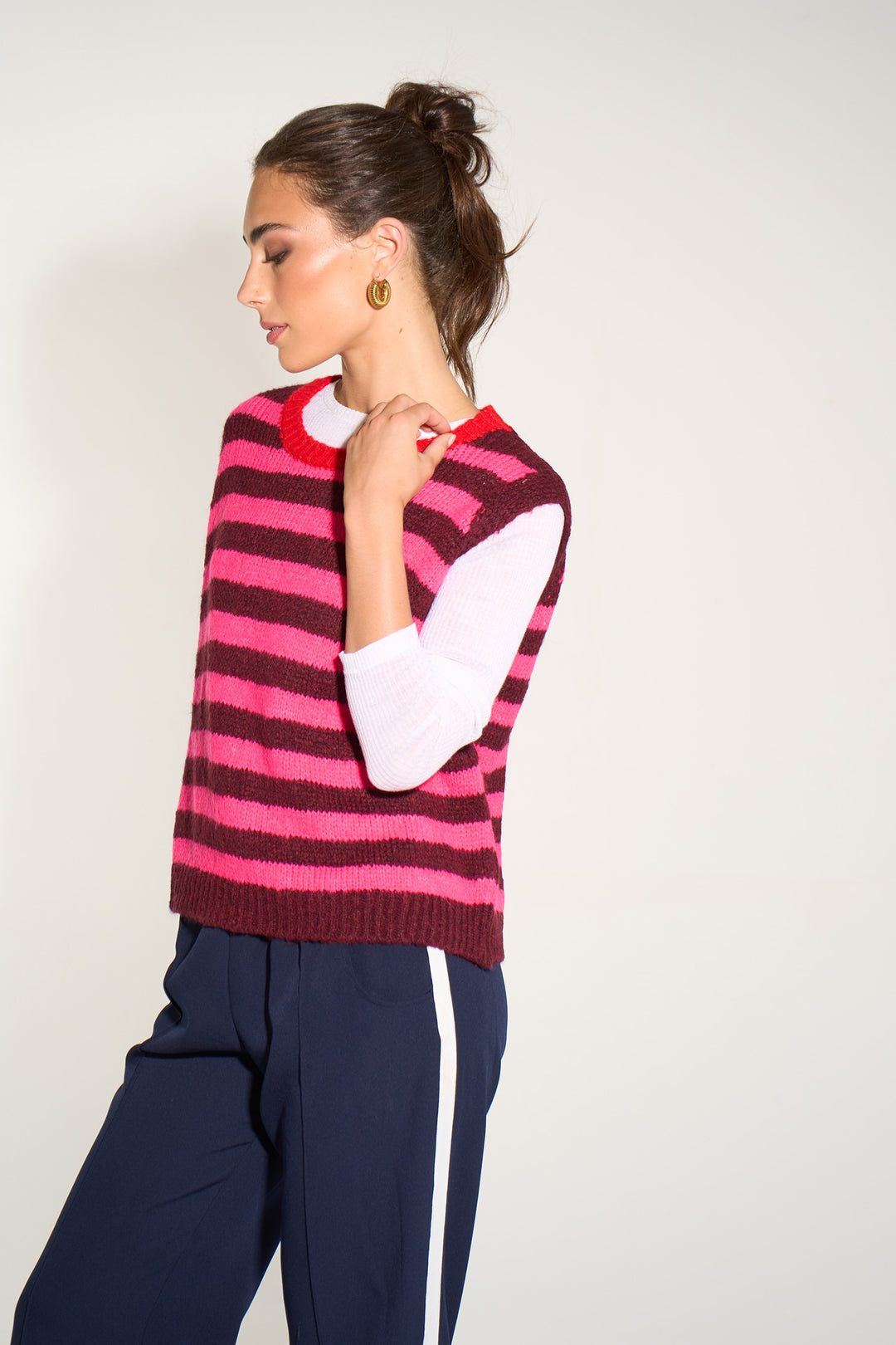 italian-wool-blend-tank-top-in-berry-pink-for-women-side