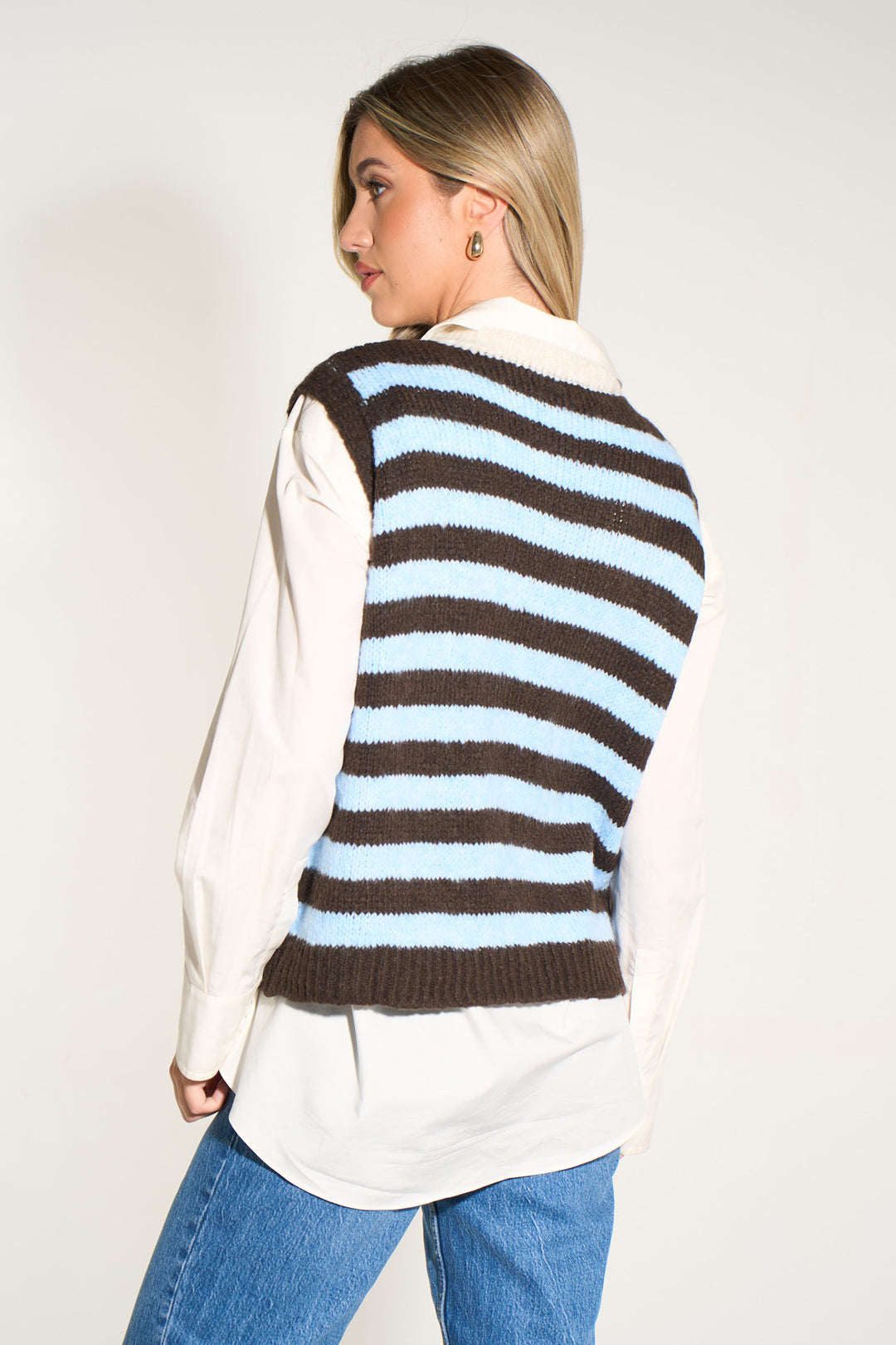 italian-wool-blend-tank-top-in-brown-light-blue-back