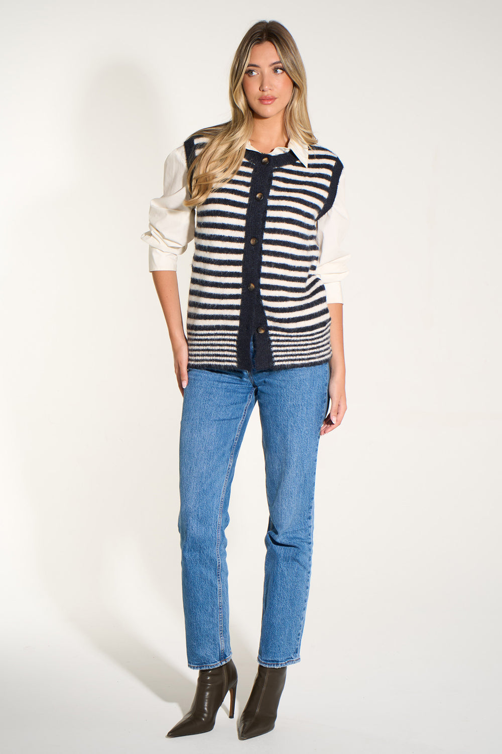 striped-button-tank-top-in-black-styled-casual