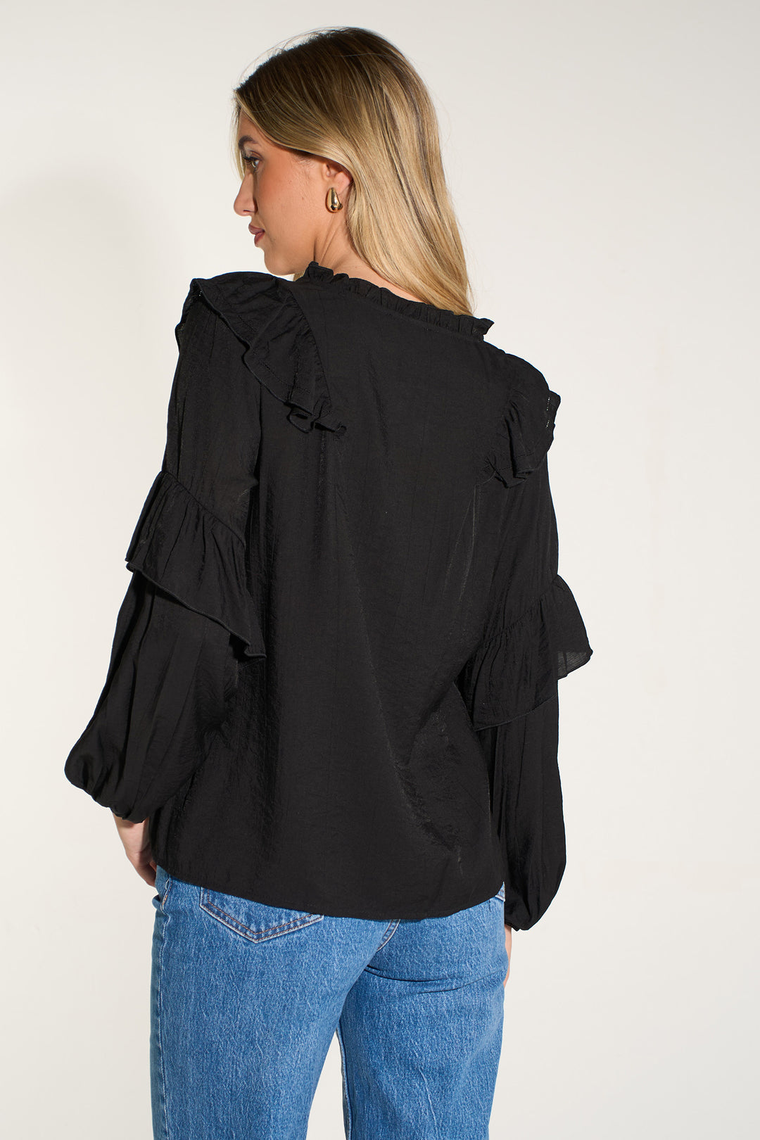 Plain-Ruffled-Long-Sleeve-Shirt-in-Black
