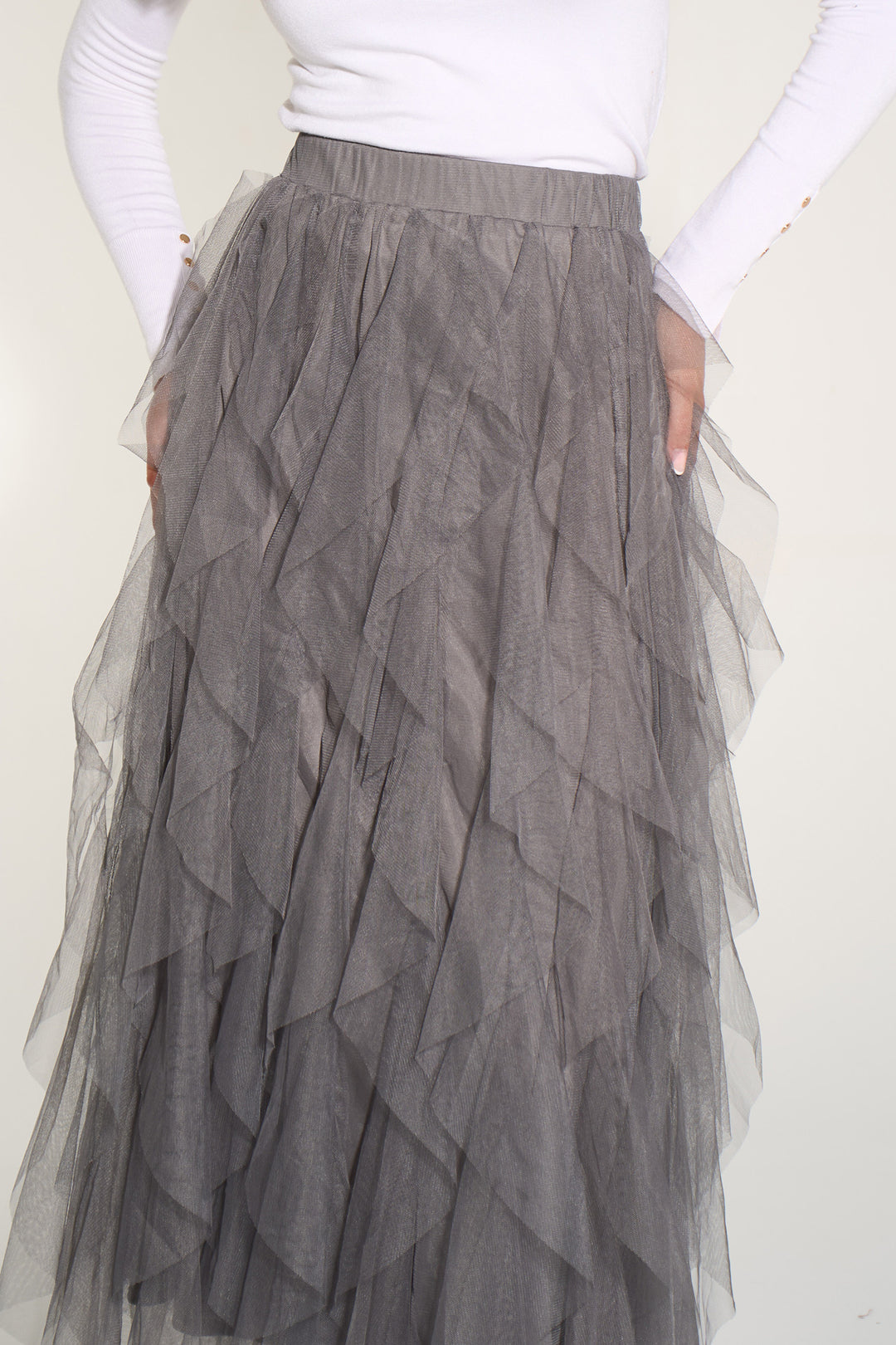 Plain-Layered-Tulle-Maxi-Skirt-in-Dark-Grey