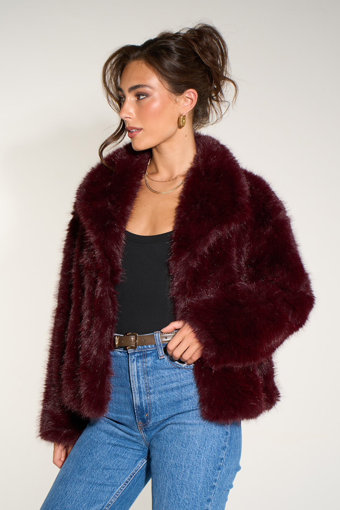 monroe-shawl-collar-jacket-berry-faux-fur-side