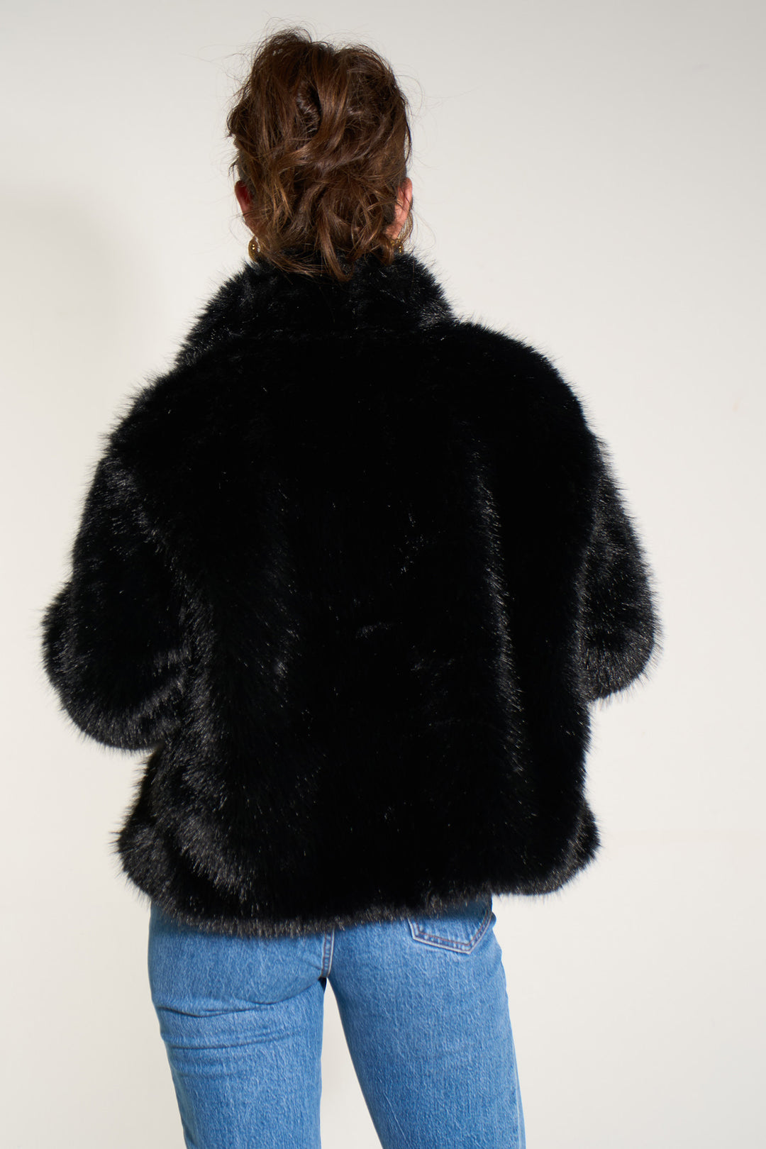 monroe-shawl-collar-jacket-black-faux-fur-back