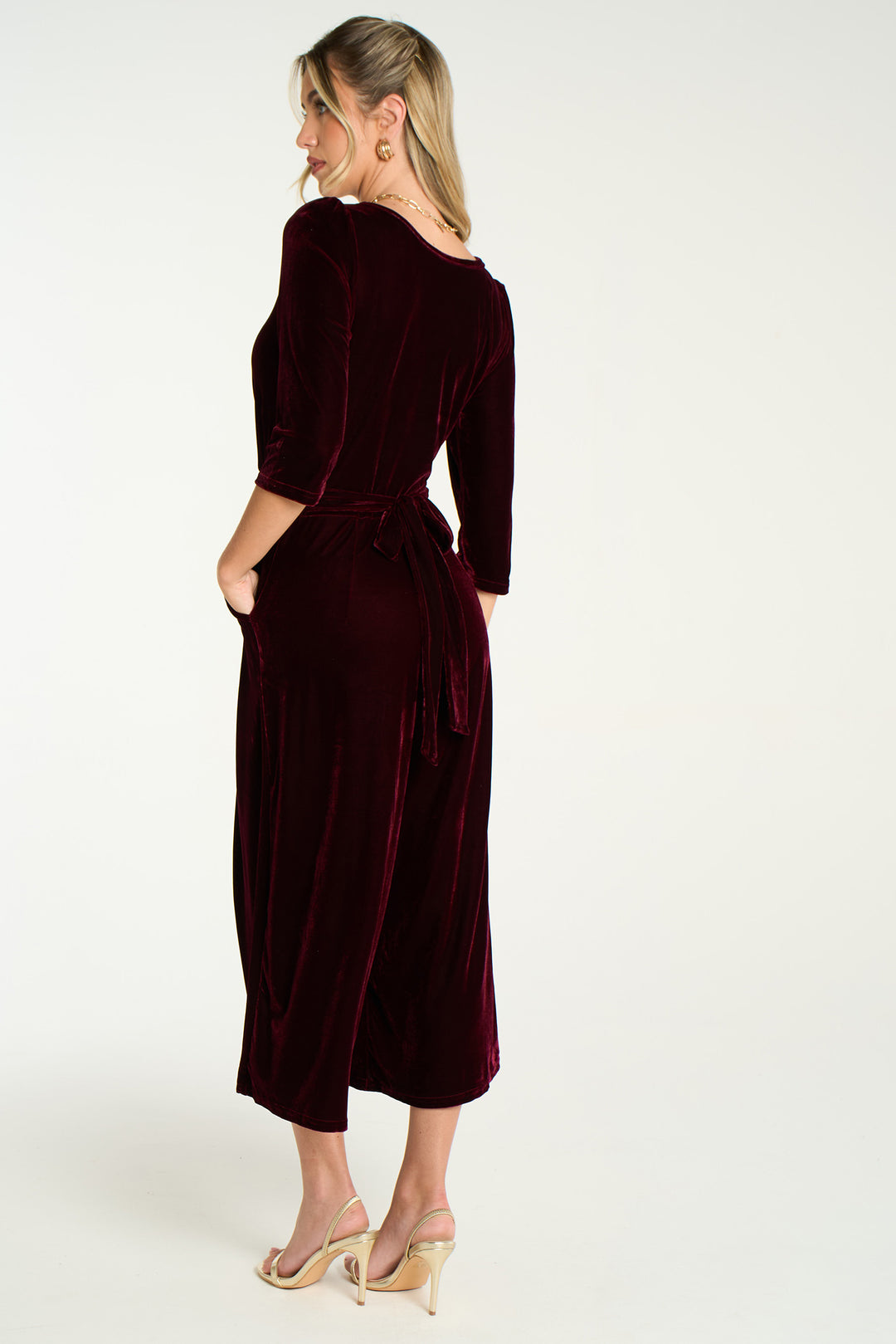 sophia-wide-leg-jumpsuit-berry-velvet-back