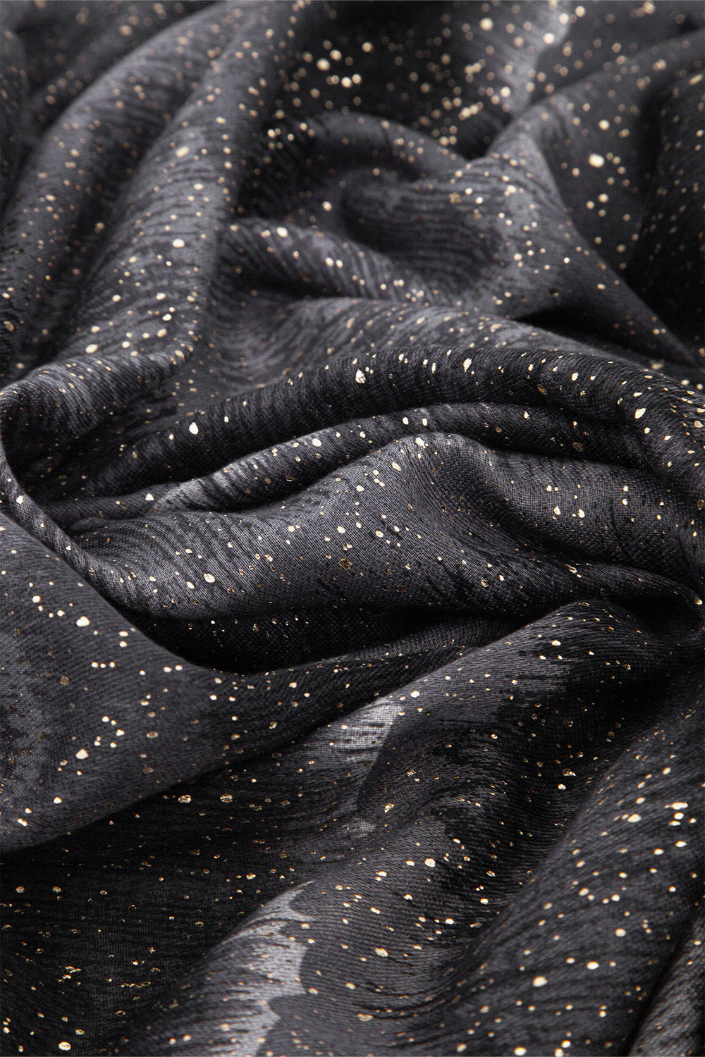 tierney-black-ombre-stripe-lightweight-scarf-close-up-material-gold-foil