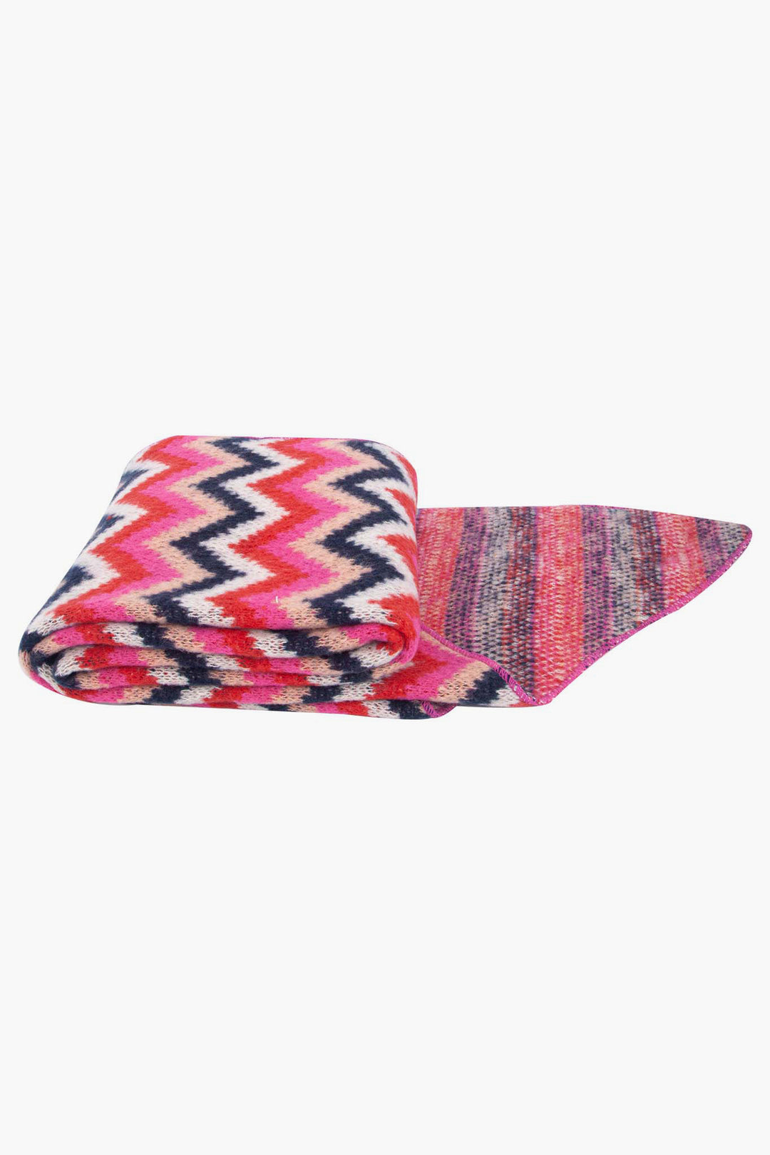 bobbie-red-zig-zag-heavyweight-scarf-folded-winter-weight