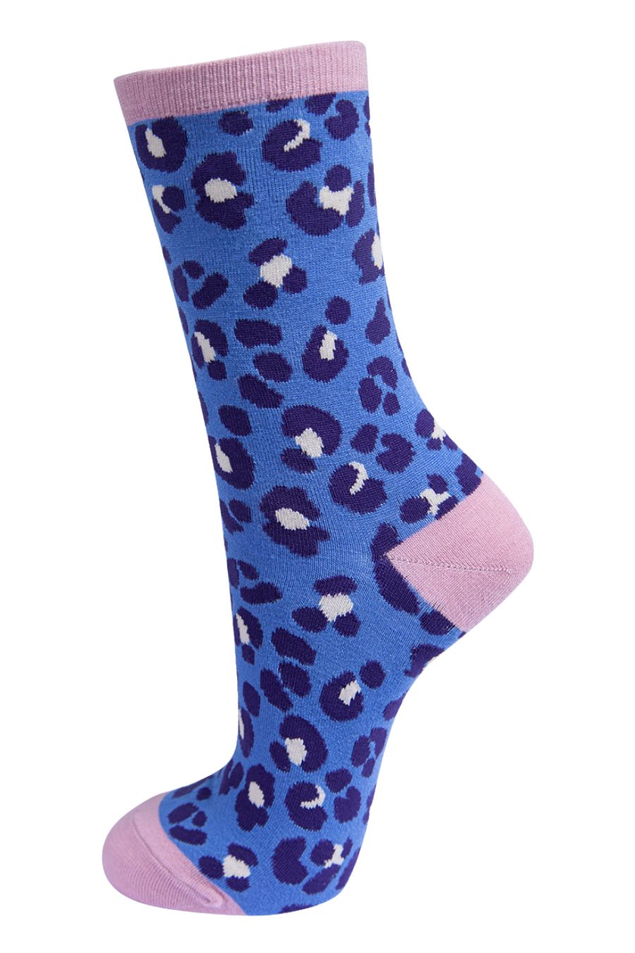 lilac blue and light pink leopard print socks with pink heel, toe and cuff